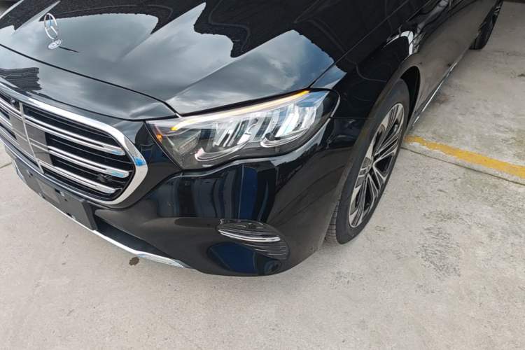 Used Mercedes-Benz E-Class 2026 Model, Restyled E 300 L Luxury Version Left Front Headlight
