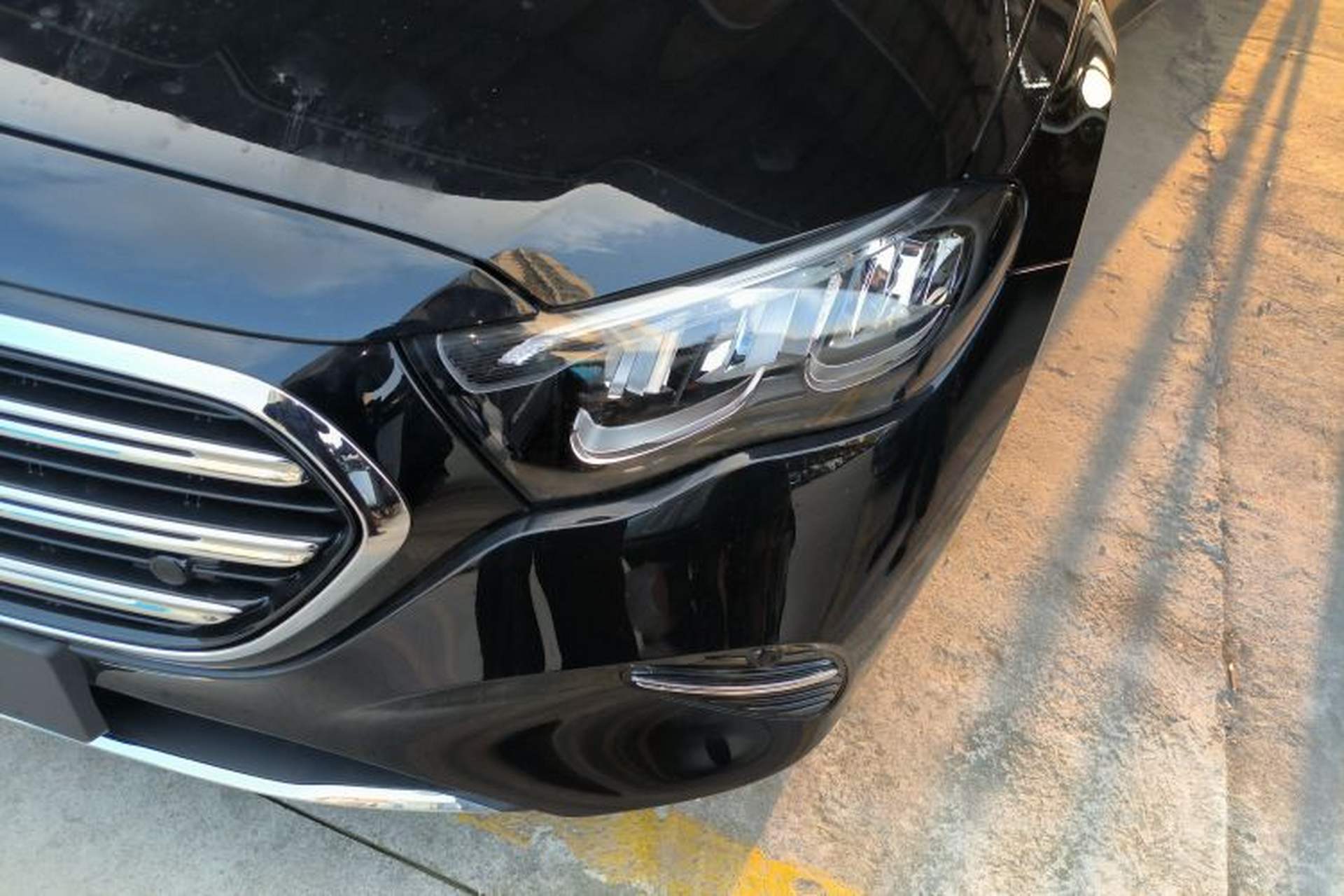 Used Mercedes-Benz E-Class 2026 E 300 L Luxury Left Front Headlight