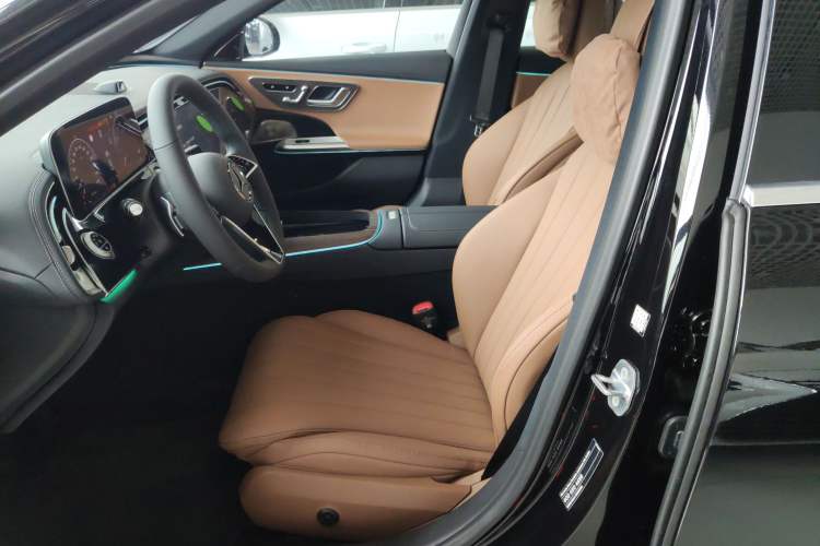 Used Mercedes-Benz E-Class 2026 E 300 L Luxury Left Front Seat