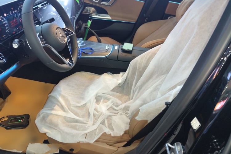 Used Mercedes-Benz E-Class 2026 E 300 L Luxury Left Front Seat