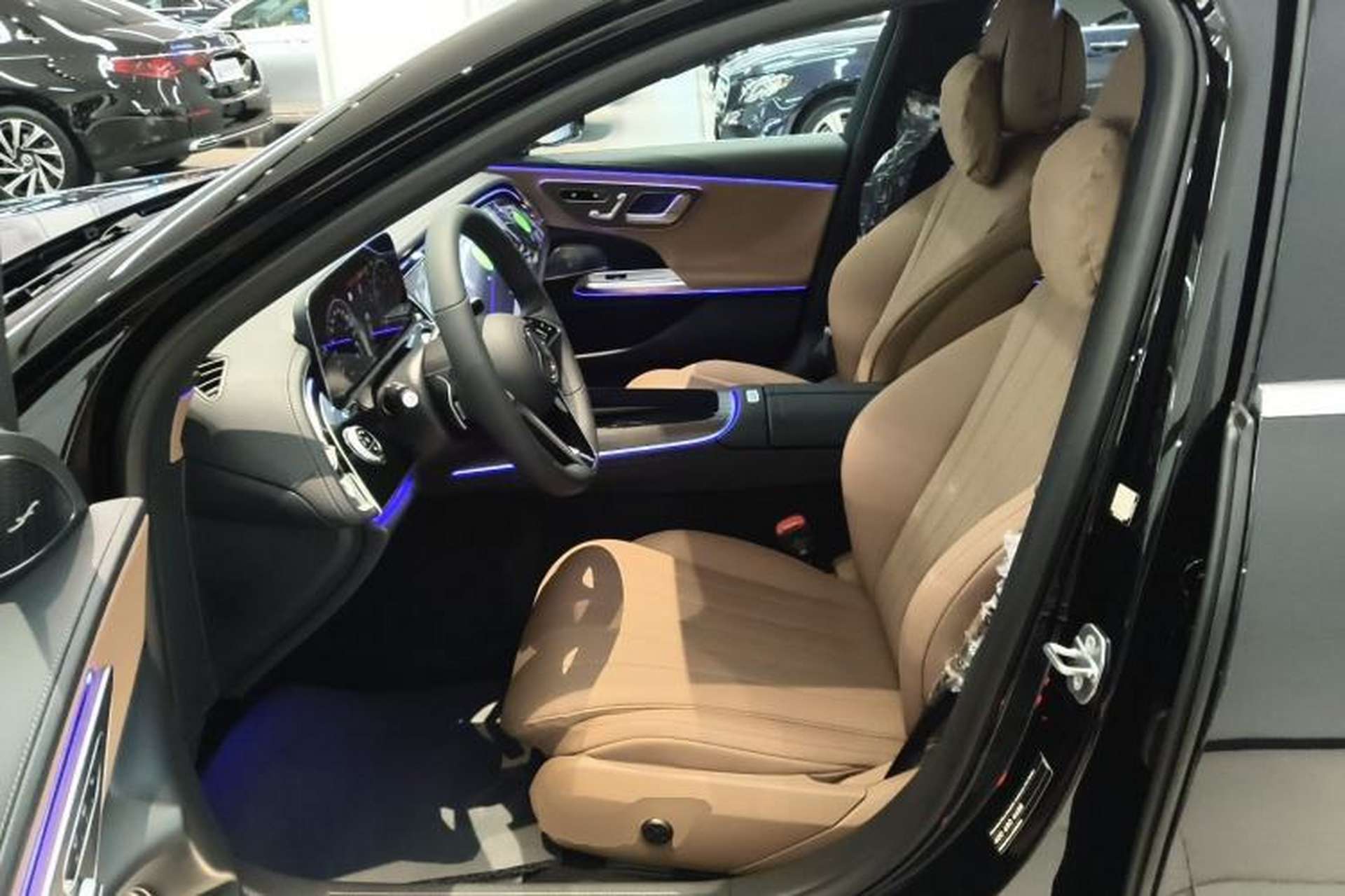Used Mercedes-Benz E-Class 2026 E 300 L Luxury Left Front Seat