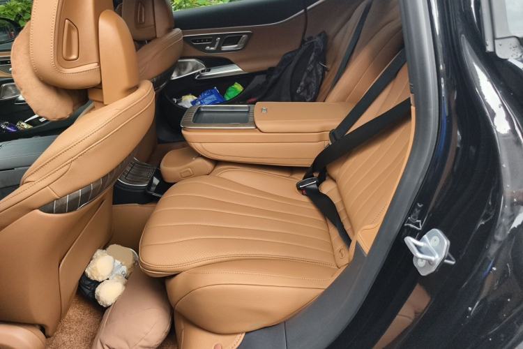 Used Mercedes-Benz E-Class 2026 E 300 L Luxury Left Rear Seat