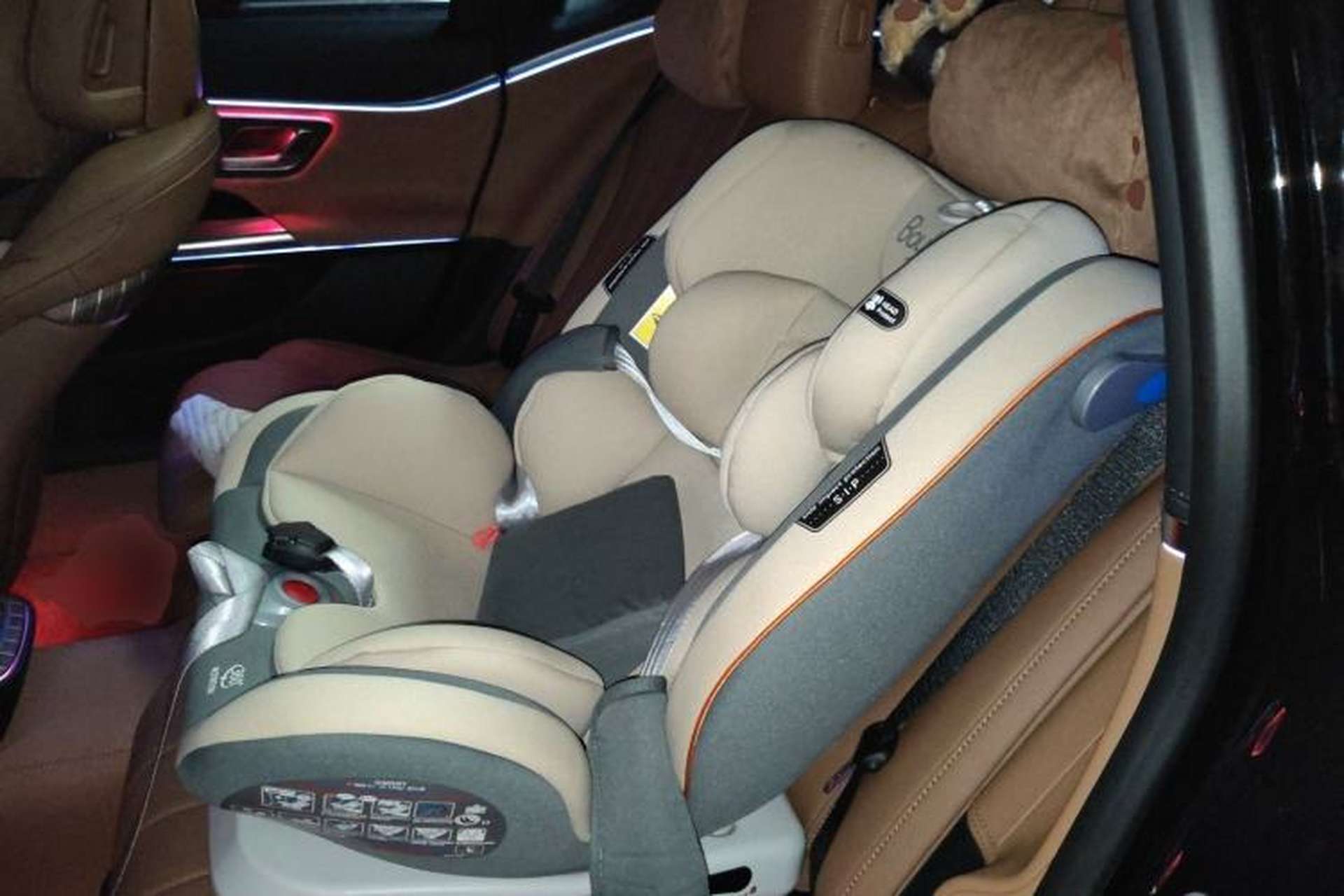 Used Mercedes-Benz E-Class 2026 E 300 L Luxury Left Rear Seat