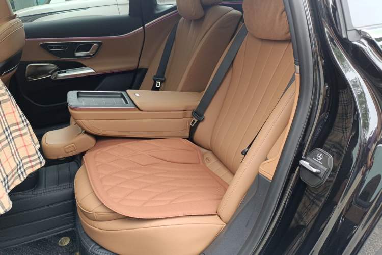 Used Mercedes-Benz E-Class 2026 E 260 L Left Rear Seat