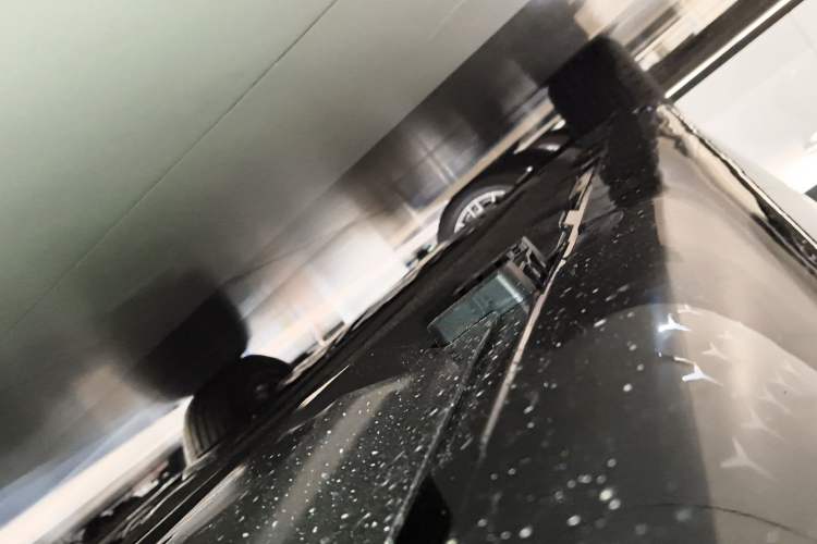 Used Mercedes-Benz E-Class 2026 E 300 L Luxury Left Side Sill