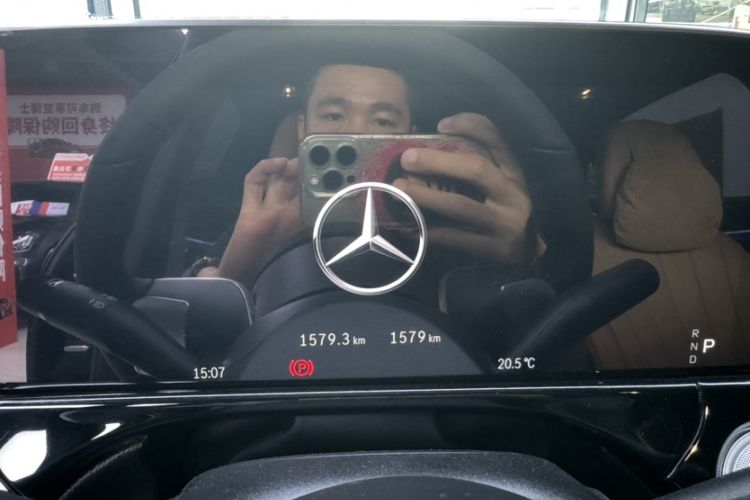 Used Mercedes-Benz E-Class 2026 E 300 L Luxury Odometer Close Up