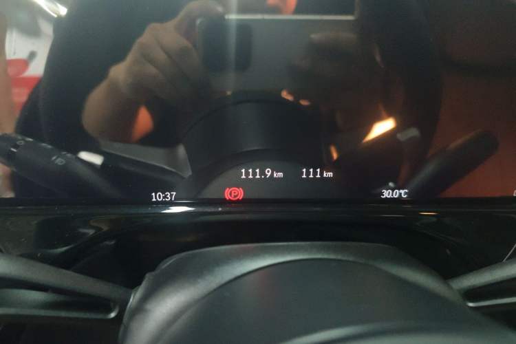 Used Mercedes-Benz E-Class 2026 Model Facelifted E 300 L Prestige Version Odometer Close Up