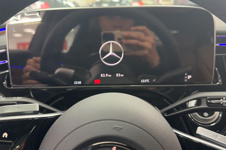 Used Mercedes-Benz E-Class 2026 E 300 L Luxury Odometer Close Up