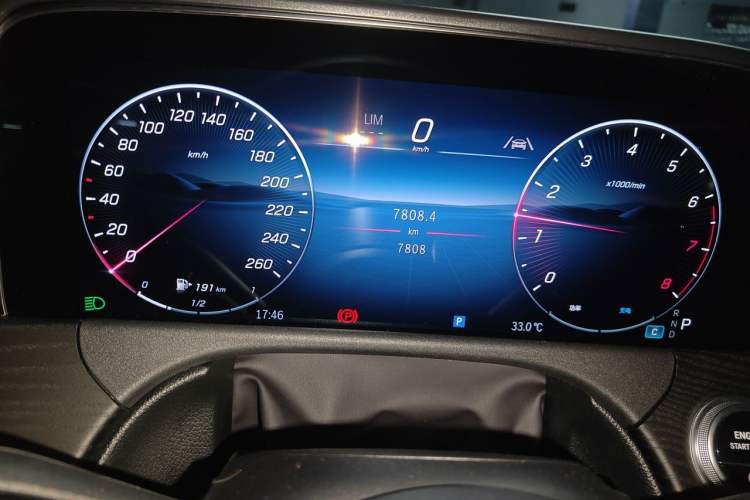 Used Mercedes-Benz E-Class 2026 E 260 L Classic Edition Odometer Close Up