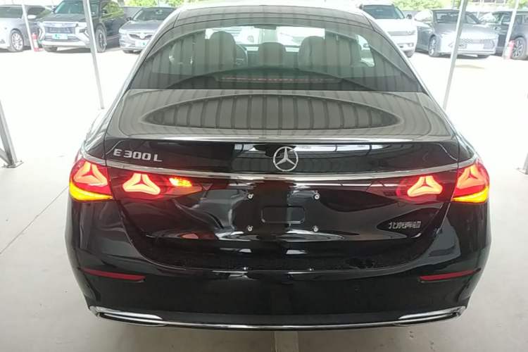 Used Mercedes-Benz E-Class 2026 E 300 L Luxury Rear