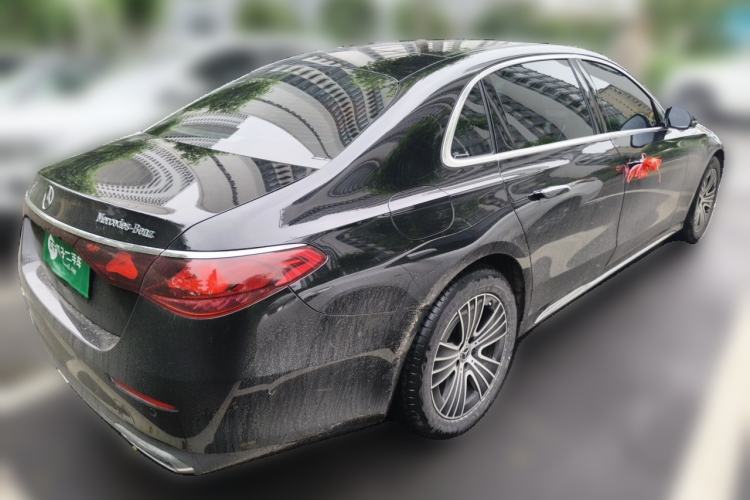 Used Mercedes-Benz E-Class 2026 E 260 L Classic Edition Rear Right 45 Deg
