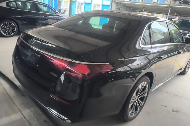 Used Mercedes-Benz E-Class 2026 E 300 L Luxury Rear Right 45 Deg