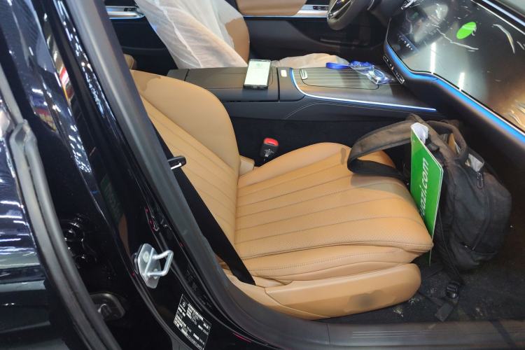 Used Mercedes-Benz E-Class 2026 E 300 L Luxury Right Front Seat
