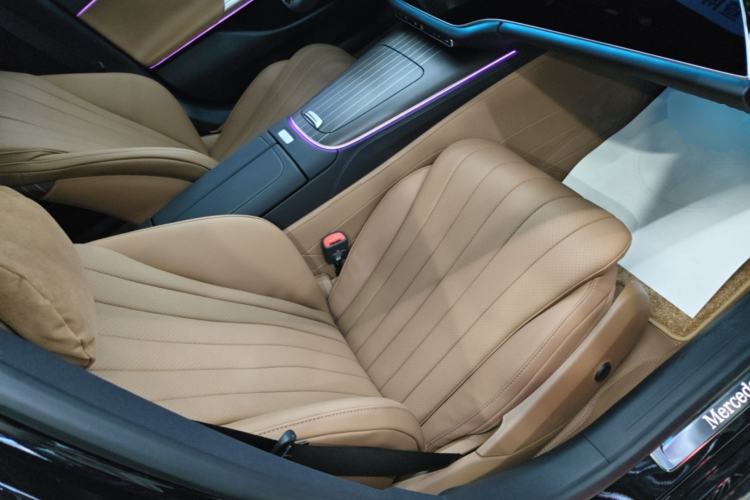 Used Mercedes-Benz E-Class 2026 E 300 L Luxury Right Front Seat