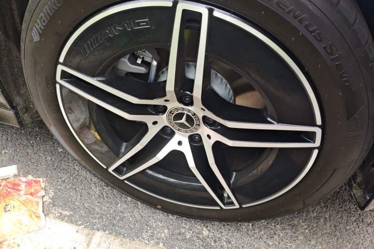 Used Mercedes-Benz E-Class 2026 E 260 Sport Edition Right Front Wheel Hub