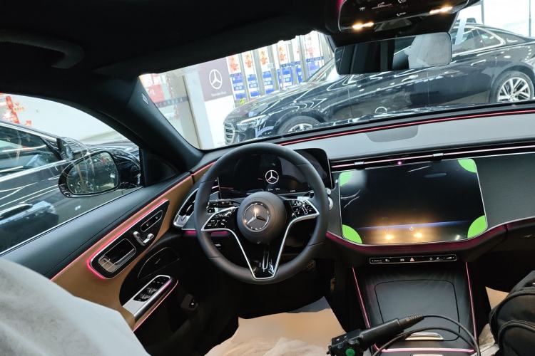 Used Mercedes-Benz E-Class 2026 E 260 L Steering Wheel