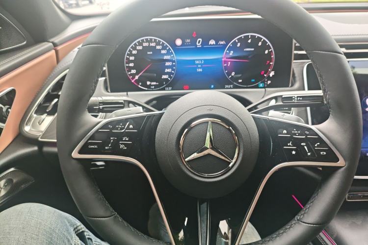 Used Mercedes-Benz E-Class 2026 E 260 Sport Edition Steering Wheel