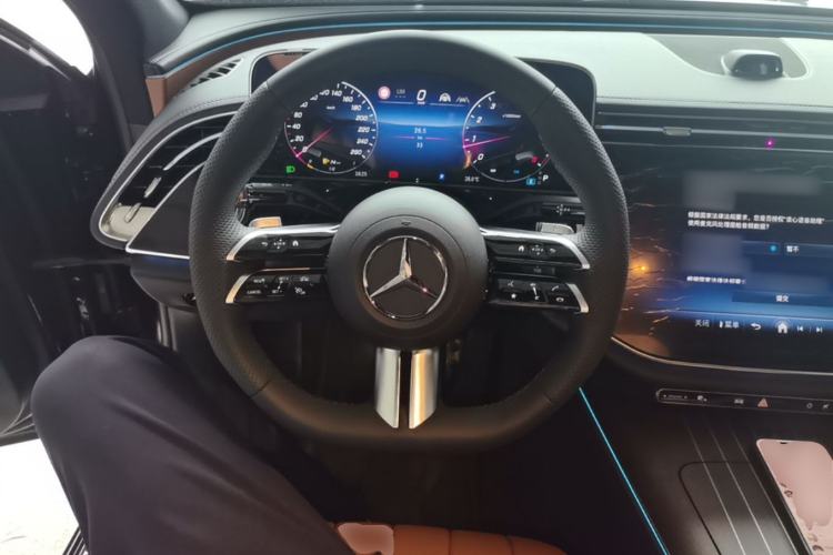 Used Mercedes-Benz E-Class 2026 Model, Restyled E 300 L Luxury Version Steering Wheel