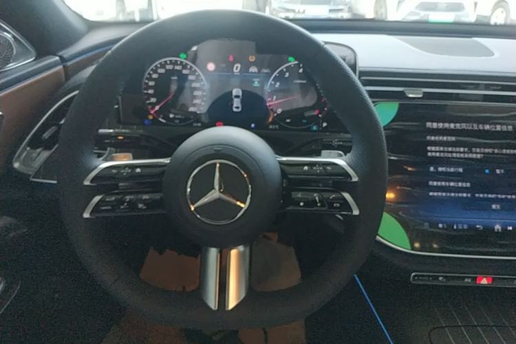Used Mercedes-Benz E-Class 2026 Model Facelifted E 300 L Fashion Version Steering Wheel