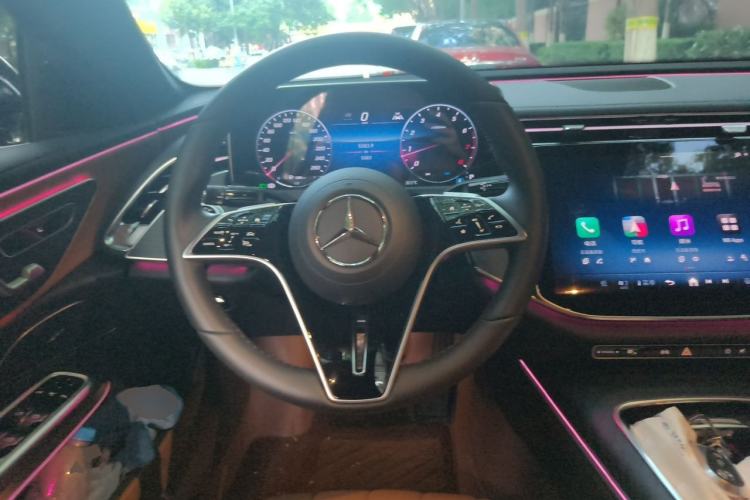 Used Mercedes-Benz E-Class 2026 E 260 L Classic Edition Steering Wheel