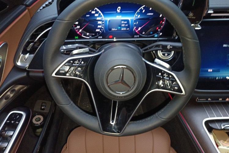 Used Mercedes-Benz E-Class 2026 E 300 L Luxury Steering Wheel