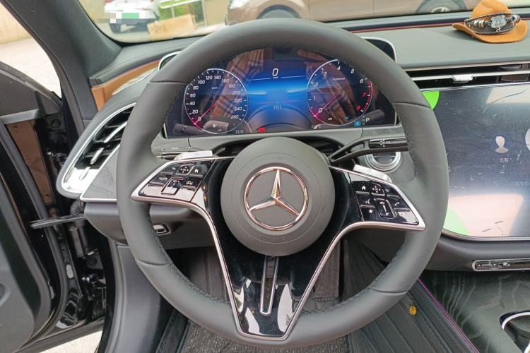 Used Mercedes-Benz E-Class 2026 E 260 L Steering Wheel
