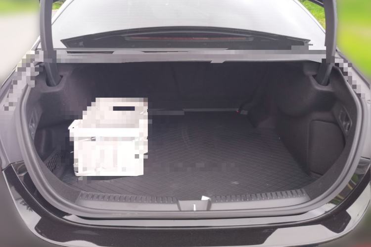 Used Mercedes-Benz E-Class 2026 E 300 L Luxury Trunk