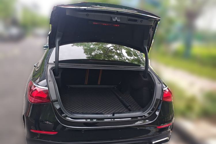 Used Mercedes-Benz E-Class 2026 E 260 Sport Edition Trunk