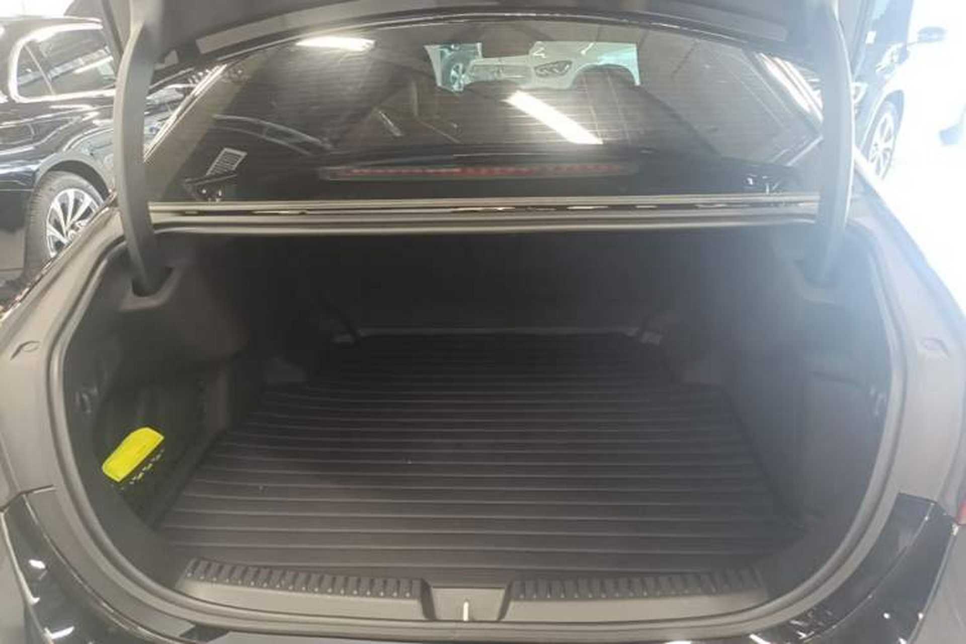 Used Mercedes-Benz E-Class 2026 E 300 L Luxury Trunk