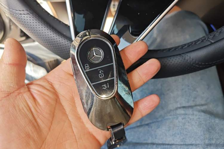 Used Mercedes-Benz E-Class 2026 E 300 L Luxury Vehicle Key