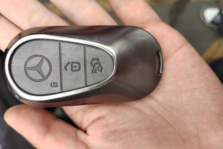 Used Mercedes-Benz E-Class 2026 E 300 L Luxury Vehicle Key