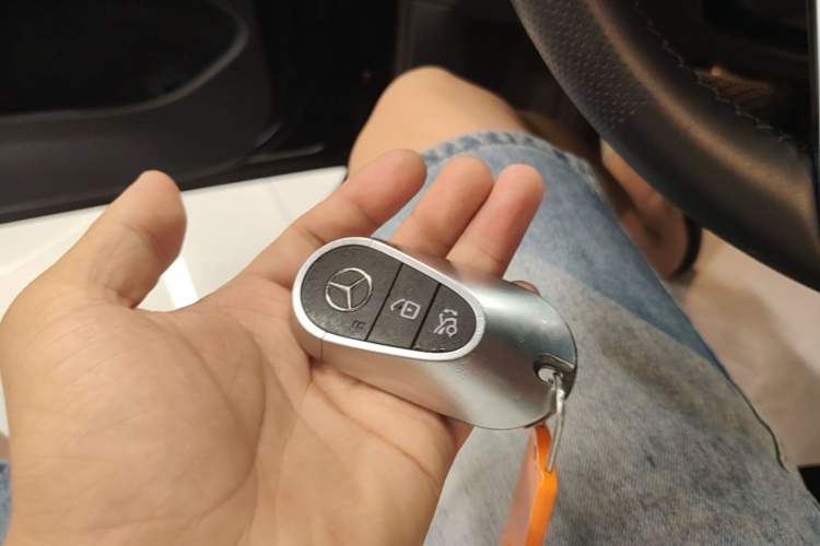 Used Mercedes-Benz E-Class 2026 E 300 L Luxury Vehicle Key