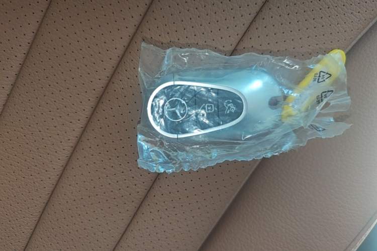 Used Mercedes-Benz E-Class 2026 Model Facelifted E 300 L Fashion Version Vehicle Key