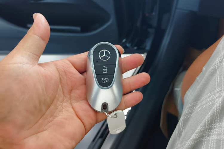 Used Mercedes-Benz E-Class 2026 Model Facelifted E 300 L Fashion Version Vehicle Key