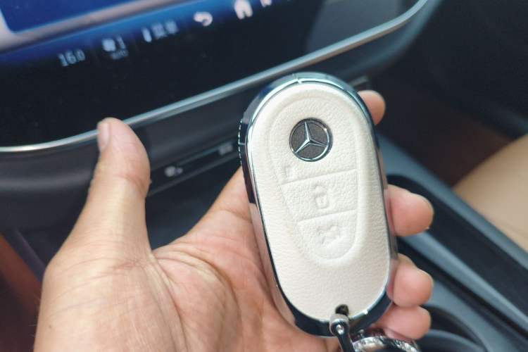 Used Mercedes-Benz E-Class 2026 E 260 Sport Edition Vehicle Key