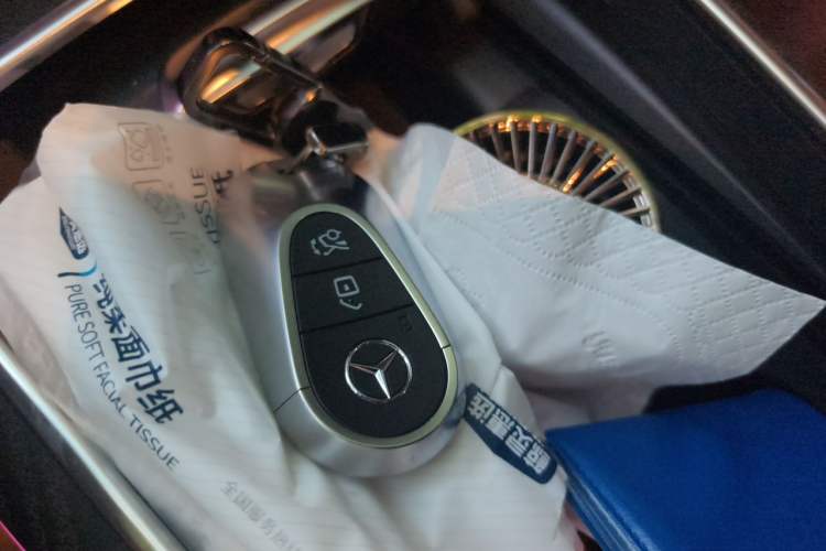 Used Mercedes-Benz E-Class 2026 E 260 L Classic Edition Vehicle Key