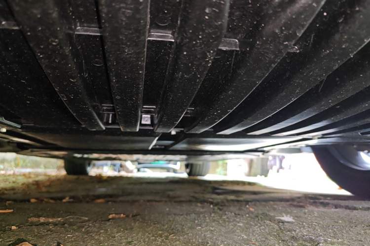 Used Mercedes-Benz E-Class 2026 E 300 L Luxury Chassis Front