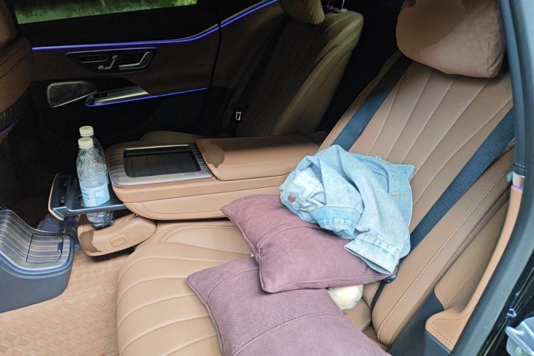 Used Mercedes-Benz E-Class 2026 E 300 L Luxury Left Rear Seat