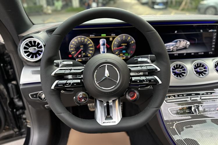 Used Mercedes-Benz E-Class AMG 2019 AMG E 53 4MATIC+ Coupe Interior 5