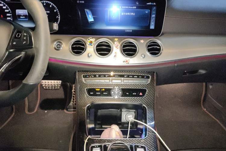 Used Mercedes-Benz E-Class AMG 2017 AMG E 43 4MATIC Special Edition Audio And AC Panel
