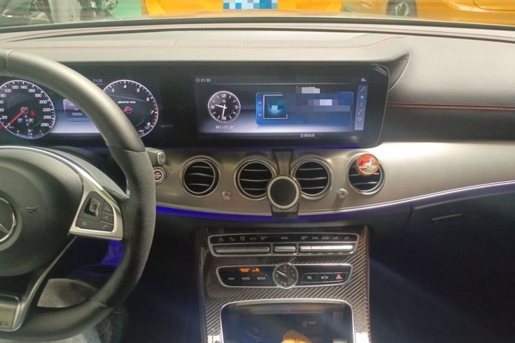 Used Mercedes-Benz E-Class AMG 2017 AMG E 43 4MATIC Special Edition Audio And AC Panel