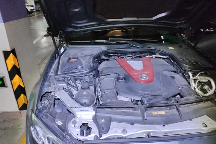 Used Mercedes-Benz E-Class AMG 2017 AMG E 43 4MATIC Special Edition Engine Bay Right