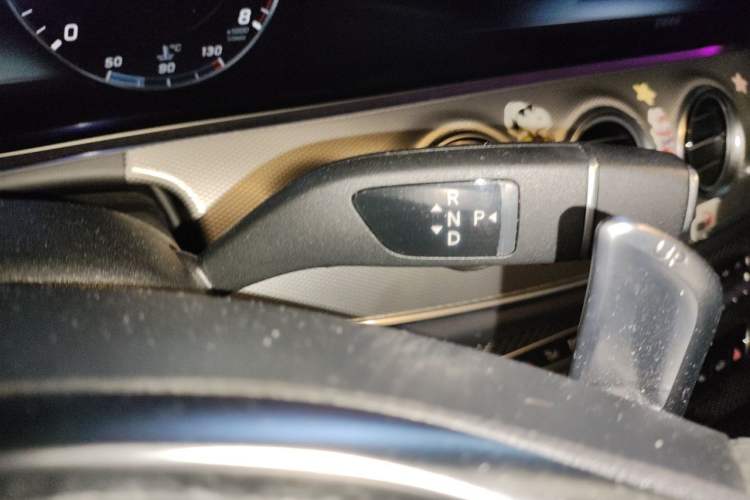 Used Mercedes-Benz E-Class AMG 2017 AMG E 43 4MATIC Special Edition Gear Lever