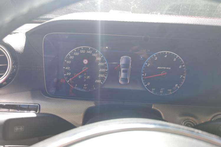 Used Mercedes-Benz E-Class AMG 2017 AMG E 43 4MATIC Special Edition Instrument Cluster