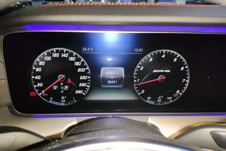 Used Mercedes-Benz E-Class AMG 2017 AMG E 43 4MATIC Special Edition Instrument Cluster