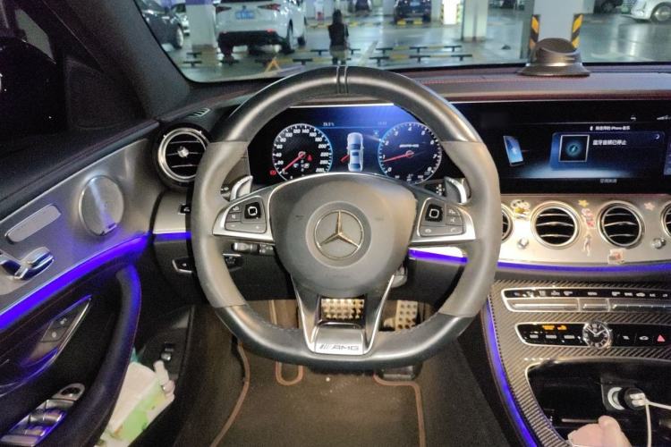 Used Mercedes-Benz E-Class AMG 2017 AMG E 43 4MATIC Special Edition Steering Wheel