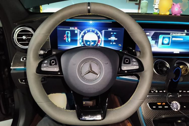 Used Mercedes-Benz E-Class AMG 2018 AMG E 63 S 4MATIC+ Special Edition Steering Wheel