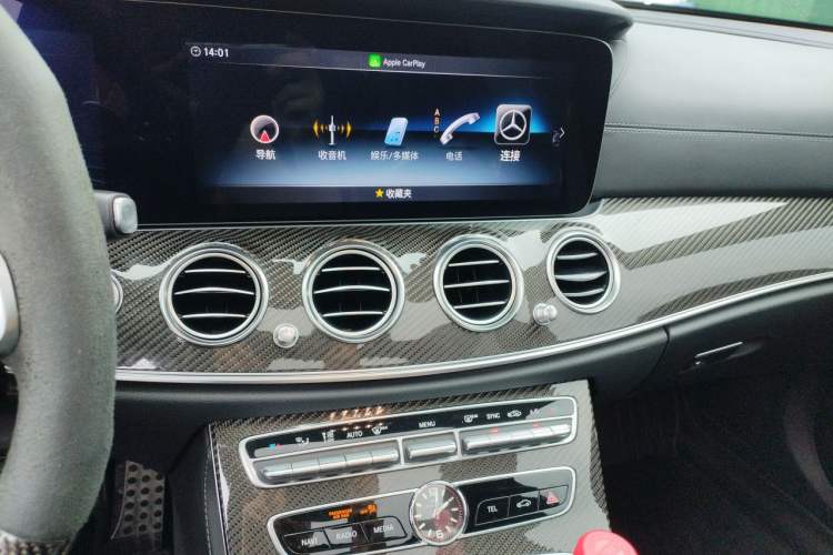 Used Mercedes-Benz E-Class AMG 2019 AMG E 63 S 4MATIC+ Audio And AC Panel