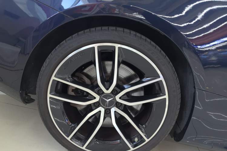 Used Mercedes-Benz E-Class AMG 2019 AMG E 53 4MATIC+ Coupe Right Rear Wheel Hub