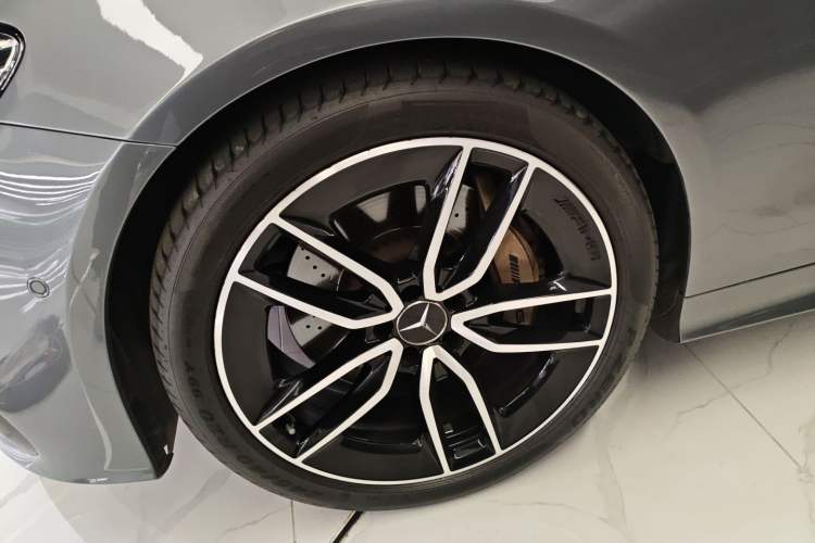 Used Mercedes-Benz E-Class AMG 2019 AMG E 53 4MATIC+ Coupe Exterior 4